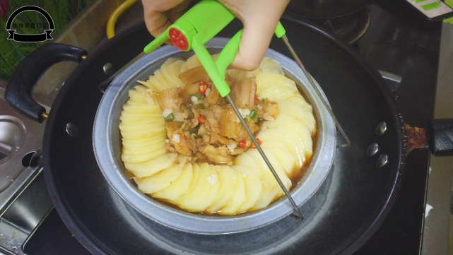 香菇蒸鸡腿窍门_蒸香菇鸡翅的做法窍门_香菇蒸鹌鹑蛋窍门