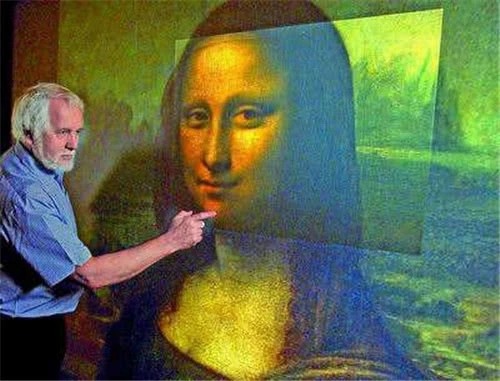《蒙娜丽莎》翻转过来后,竟暗藏神秘的第二张脸?原来我们一直理解错了