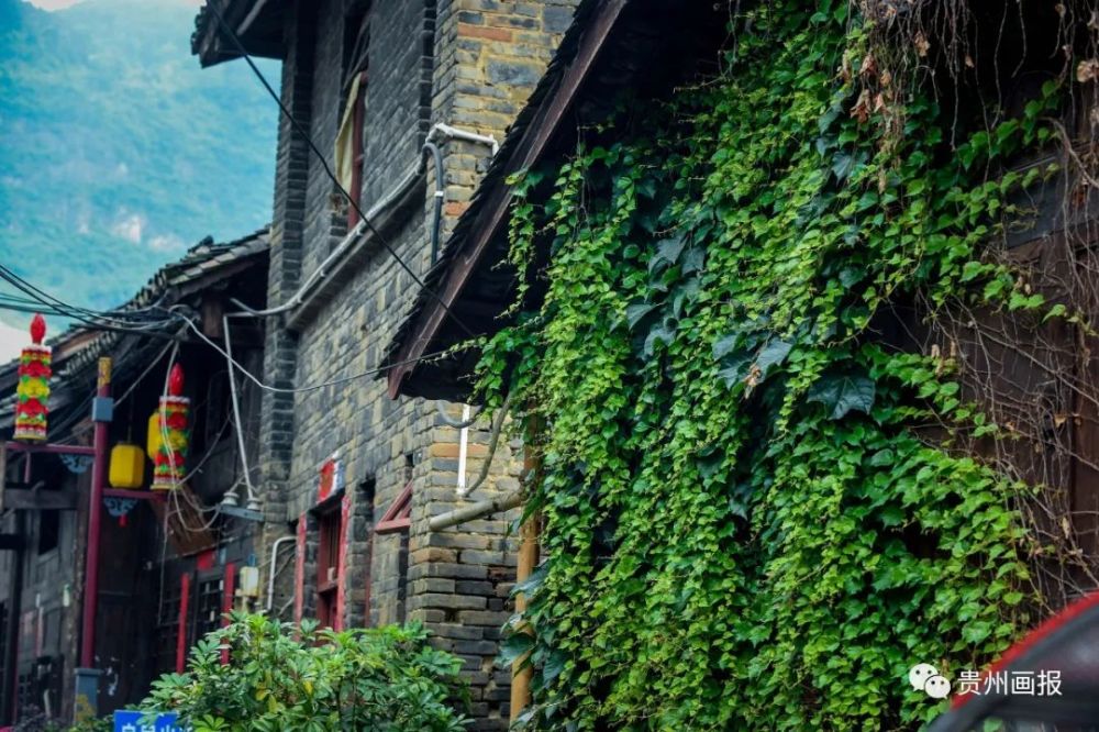 思南被改为安化县明朝万历三十年(1602年)位于思南县城西南隅安化街最