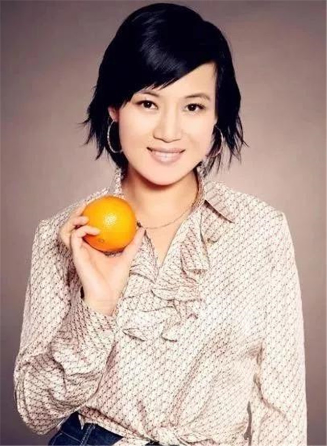 央视主持徐珺,"冒死"状告儿子和弟弟,我看到人性最丑恶的一面