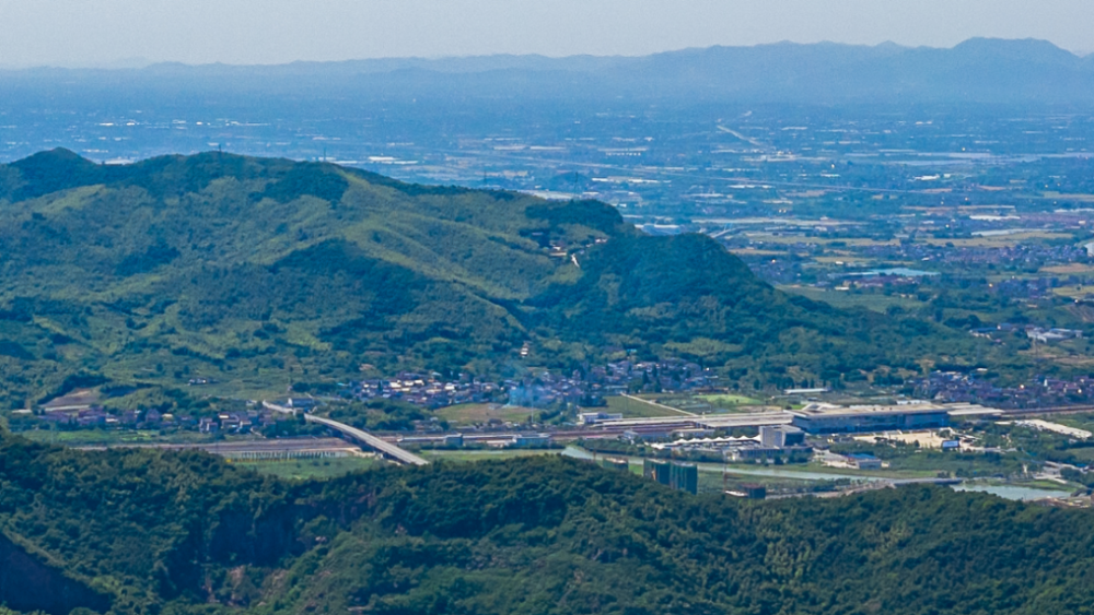 看湖州山川如画