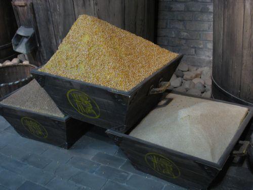 都怪袁隆平让你们吃得太饱背后的故事古代粮食产量有多低