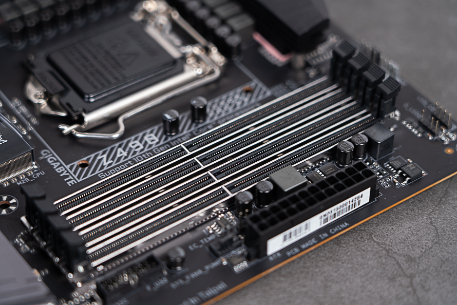 十代酷睿压不住技嘉z490aorusproax主板轻松应对