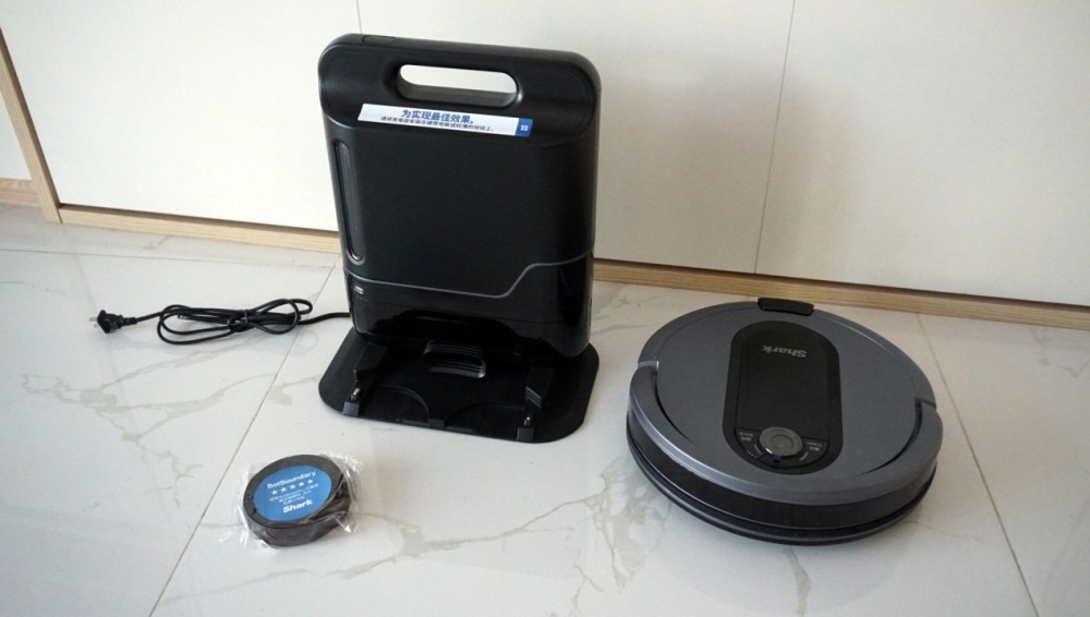 shark鲨客r3z扫地机器人体验:大户型首选,自集尘告别经常倒垃圾