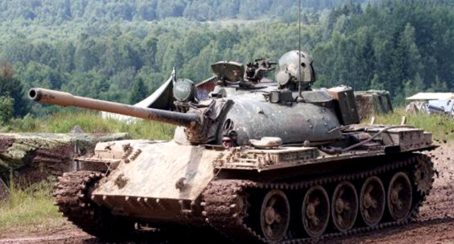 巴西魔改二战m3斯图亚特轻型坦克,战斗力翻几倍仍然落后