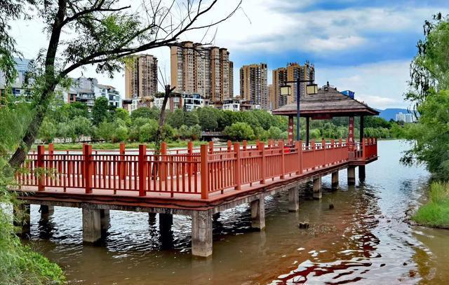 实拍广元城区最大的湿地公园景色别致只有本地人才知道