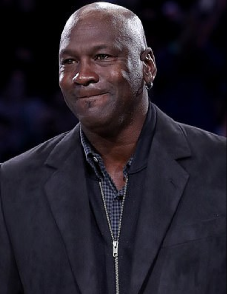 nba传奇球星,夏洛特黄蜂队老板迈克尔·乔丹也在社交媒体推特上发文