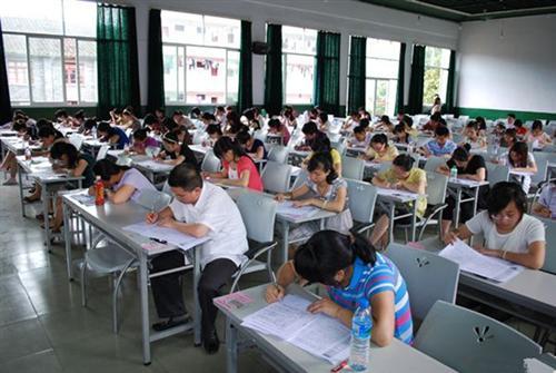 北京|北京最“神秘”的二本，行政级别高于北大，毕业生基本都当公务员