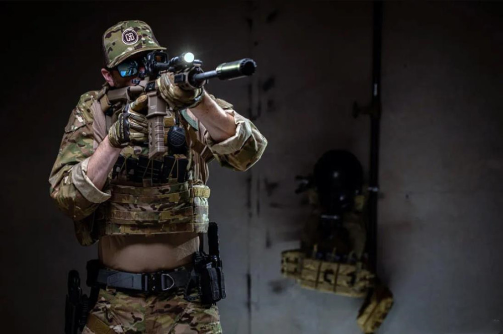 当然,作为限量发售的产品,mr556a1 tan步枪并不便宜,北美市场的建议