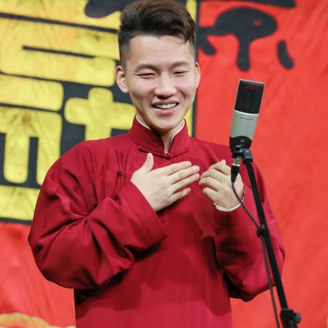 德云社刘筱亭:"怂横"的二哥,憨憨外表下,直不愣登的心