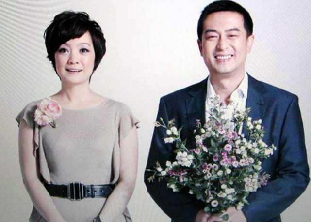 自己有一天也会大红大紫,家喻户晓,后来的张嘉译遇到了现任娇妻王海燕