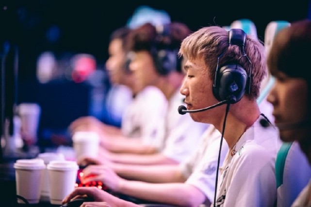 LPL：IG比赛是宁王和宝蓝玩火影梗，野辅联动值得称赞