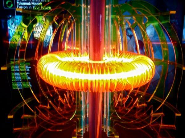 真正的顶尖黑科技世界各国可控核聚变技术哪家强