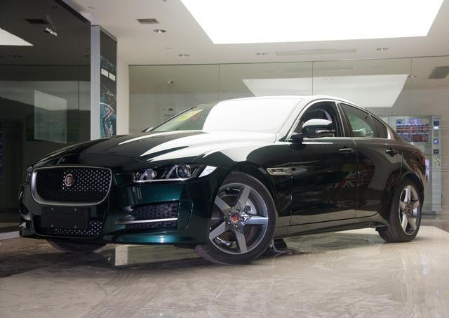 捷豹xe—英国绿