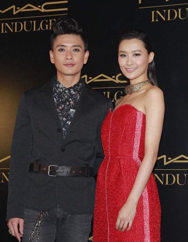 假戏成真?黄宗泽和张曦雯组长腿cp,入行21年12个绯闻对象逐个数