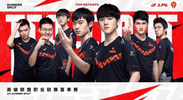 LOL：王思聪在朋友圈嘲讽卡萨？公开点名但却用这三个字总结！