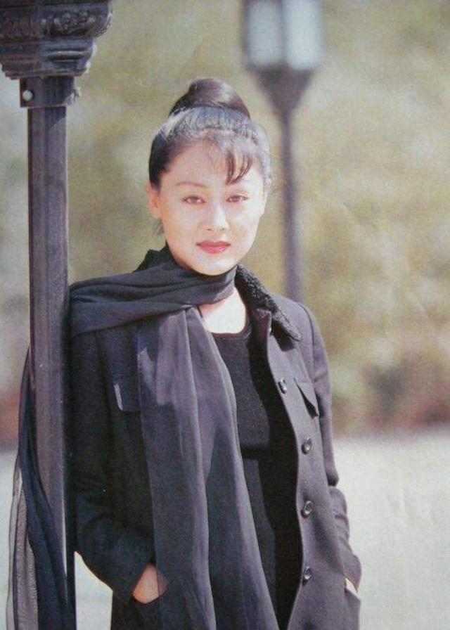 王姬年轻时候的照片图片