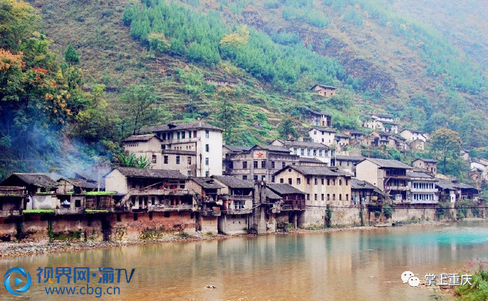宁厂古镇系巫溪县北部重镇,地处大巴山东段渝陕鄂三省市结合处,坐落在