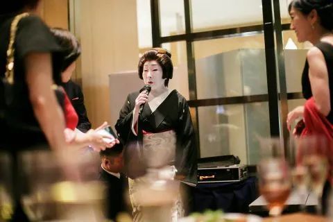 从昭和到平成 日本80岁艺伎怎样一路 俘获 精英男士的心 腾讯新闻