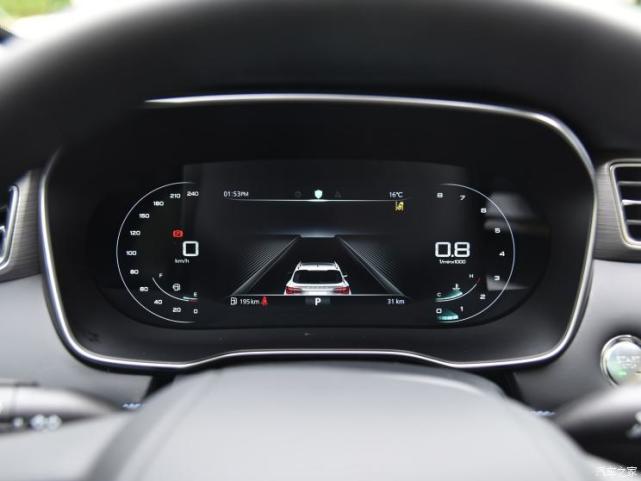 造型很酷炫 荣威RX5 PLUS实车已到店