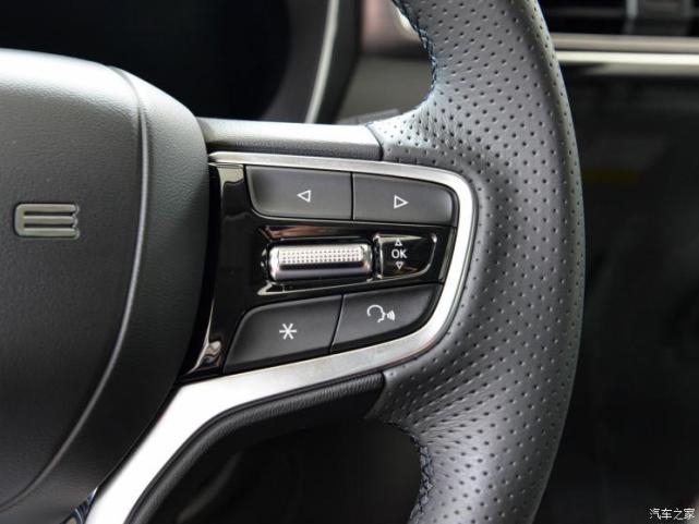 造型很酷炫 荣威RX5 PLUS实车已到店