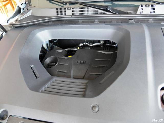 造型很酷炫 荣威RX5 PLUS实车已到店