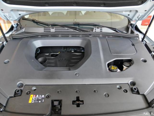 造型很酷炫 荣威RX5 PLUS实车已到店