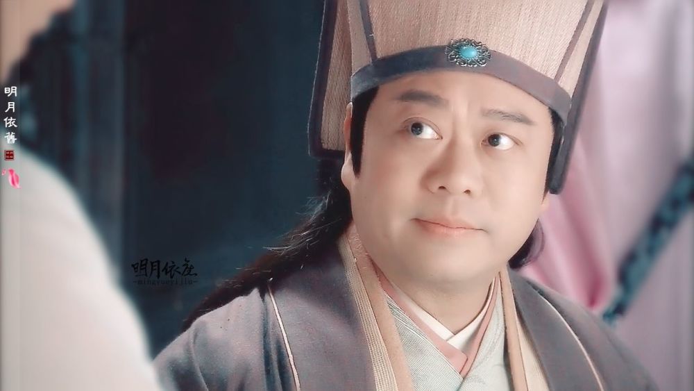 他因烫伤头发至今光头却成无线收视率确保与老婆做24年丁克族