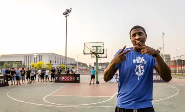 曝多支cba球队试训野球外援球迷 不如锻炼本土球员 腾讯新闻