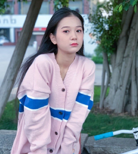 董事长"小小如"21岁买7套房,如今陷入骗局,她的网红身份还可以撑多久