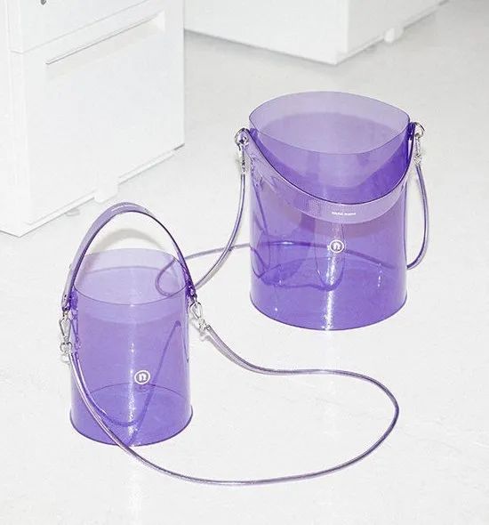 这么一个塑料包卖到6000元,为什么还那么多人买?