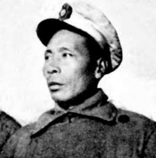 85军110师师长廖运周眼看部队就要杀出去了,可通道突然关闭.