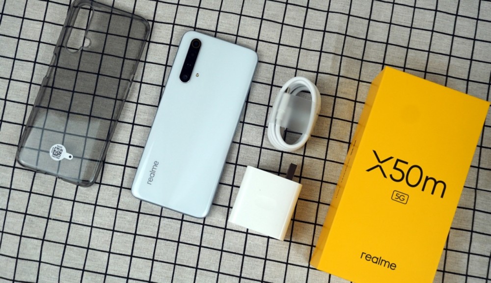 realme真我x50m体验5g120hz屏价格不高但足够好用
