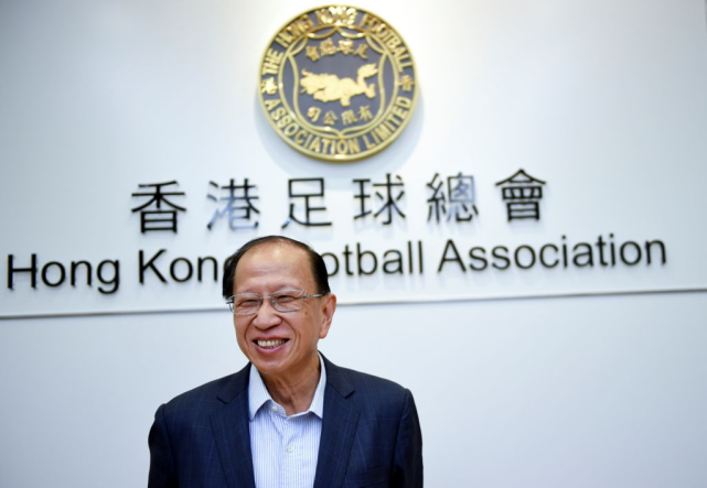 香港足总不排除列嘘国歌 黑名单 禁止滋事球迷观赛 国歌 国歌条例草案 香港 贝钧奇