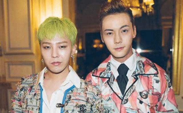 权志龙和谁合照都是"不屑脸" 唯独在她面前,可爱得像个孩子_腾讯新闻