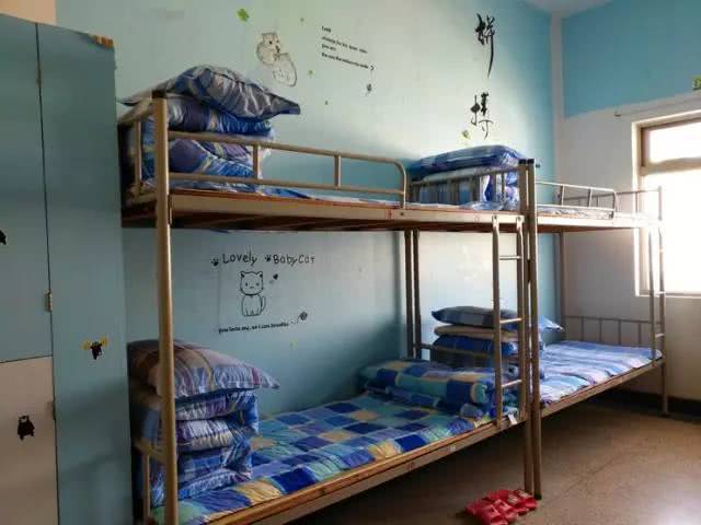 有种"差距"叫宿舍,职校vs本科,看到最后一个:我也想拥有这样的宿舍!