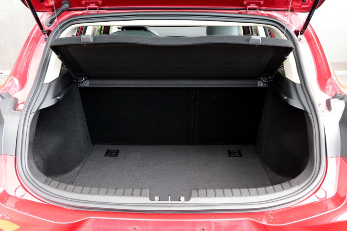 新款吉利帝豪gs实拍:外观变化不大,内装提升明显