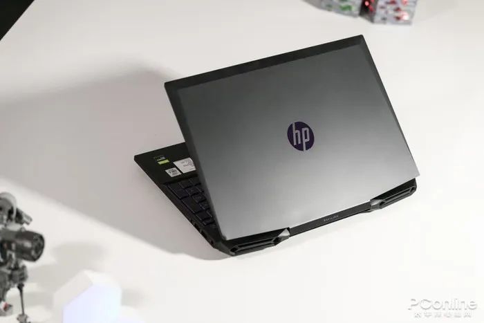 西装暴徒整装待发再来袭 惠普光影精灵6评测