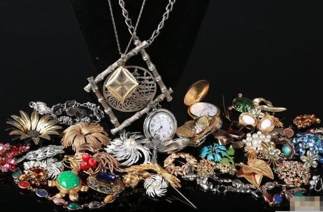 故宫深井存有宝物,为何一直无人打捞?专家:根本不敢!