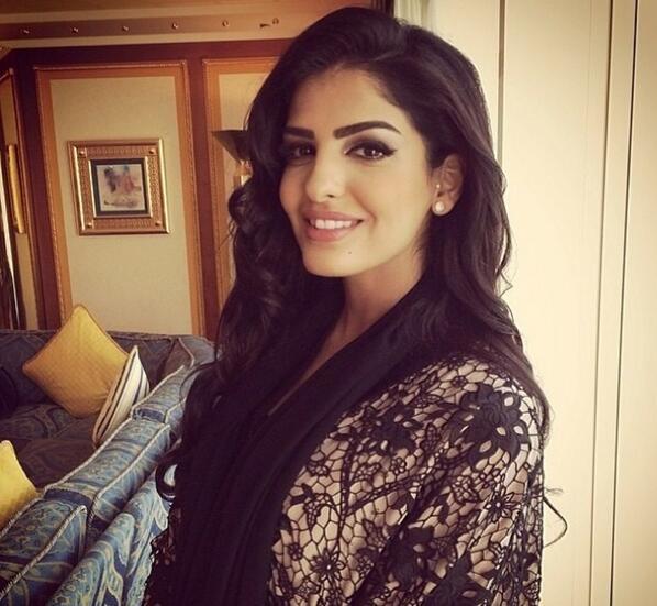 沙特最美王妃不戴头纱惹众怒,和王子离婚后再嫁亿万富豪!