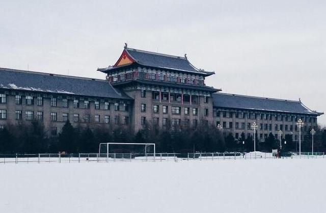 它与国防科技大学,南京理工大学,海军工程大学,西北工业大学都来自于"