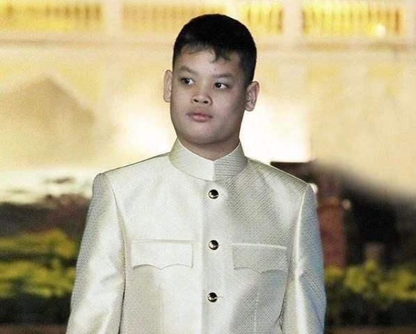 后妈终究是后妈苏提达露真面目提帮功只是自己儿子垫脚石