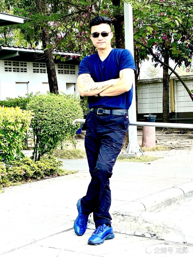 打开腾讯新闻,查看更多图片 >杨小龙,安徽宿州人,环球旅行者.