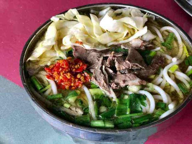 只听过攀枝花水果好吃?这儿的米线和羊肉才是绝配