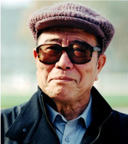 大吃二喝,爱打架,爱捉弄人的"猪八戒"里坡老师一生之中从未获过电影