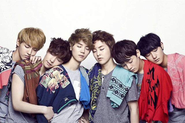 实际上,exo组合出道的吴亦凡在国内娱乐圈发展的时候,犹如众星捧月