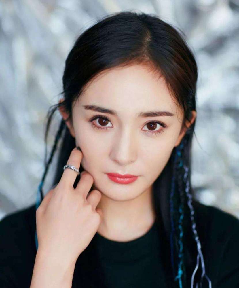 密室大逃脱|《密室大逃脱》杨幂和邓伦牵手，原来这才是谢依霖退出的真相