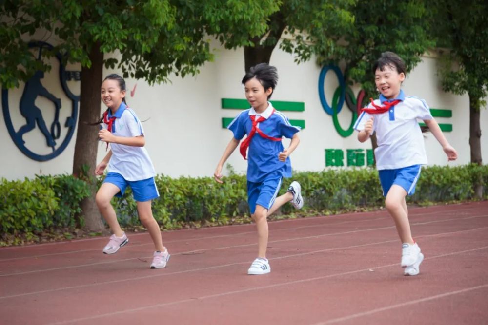 【幸福鄰里·運動學堂】體育運動是塑造青少年積極的人生態度的必經