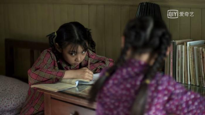 父母爱情长大后的小演员你还能认出几位最意外的是校长的女儿