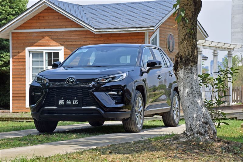 此次还体验了威兰达的轻度越野能力,虽然作为城市四驱suv,买这辆车的